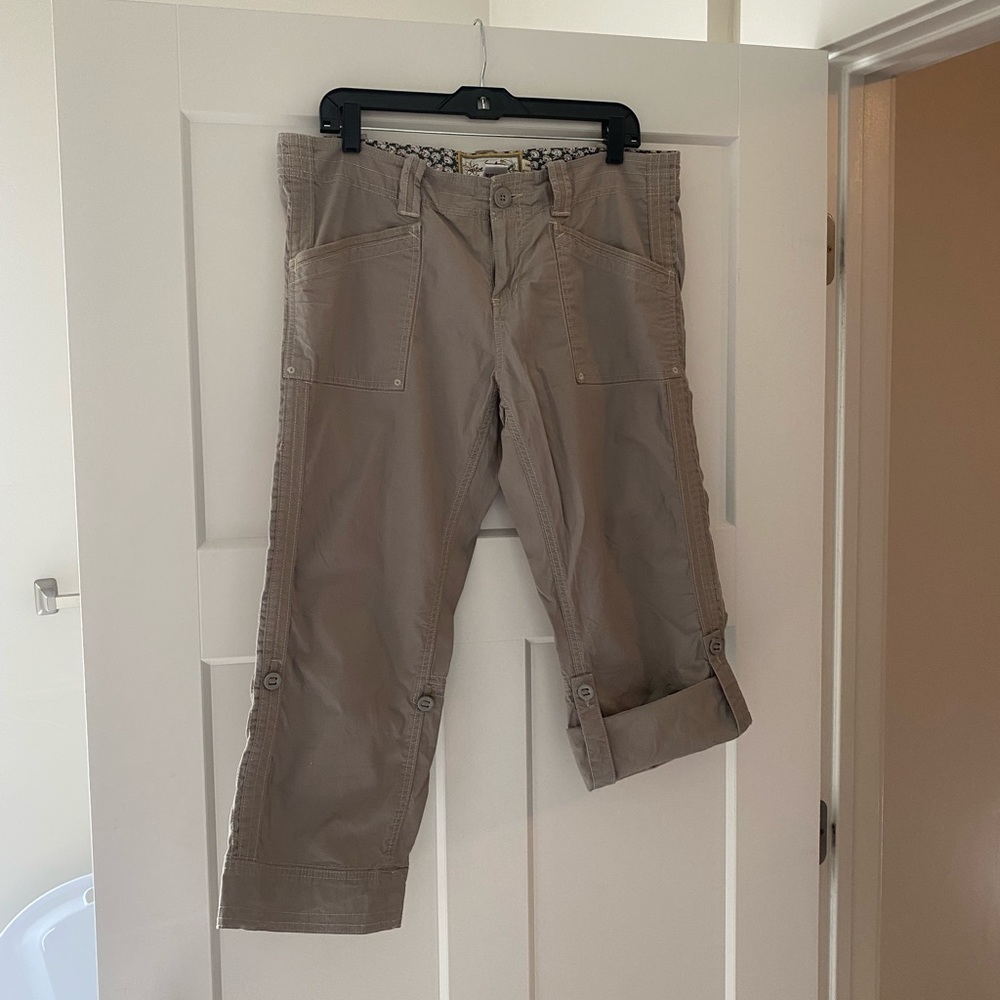 Aventura cotton  khaki Capri size 10. Like new.